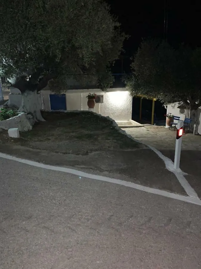 B&D 1 Apartment Zola Greece
